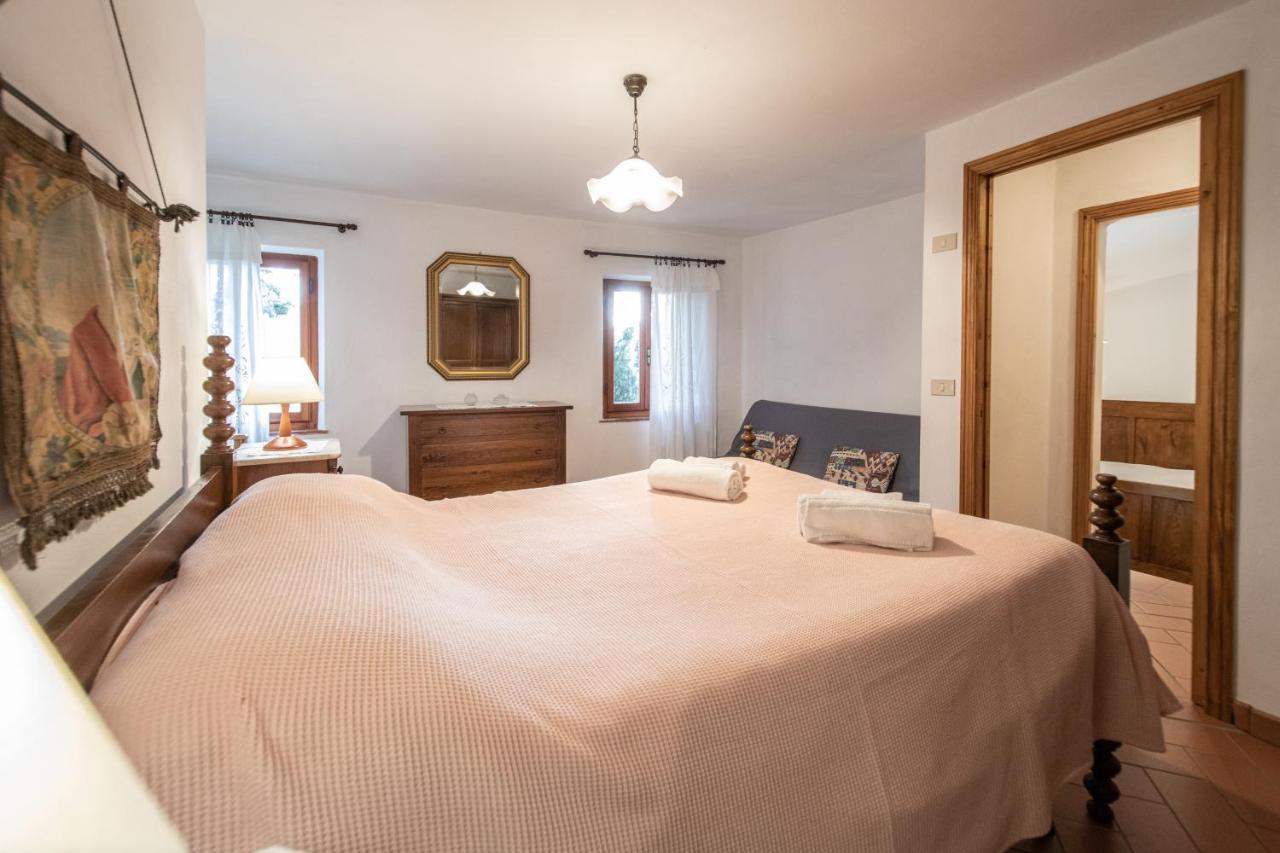 Casetta Di Butia, Mimosa Apartment Borgo a Mozzano Bagian luar foto